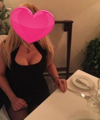 Анкета проститутки Эвелин - город Гехи, 27 лет, №3940